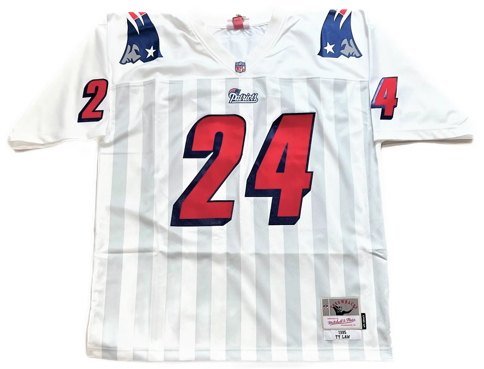 Ty Law Patriots Signed Throwback 1995 Mitchell Ness Jersey Patriots Alumni COA