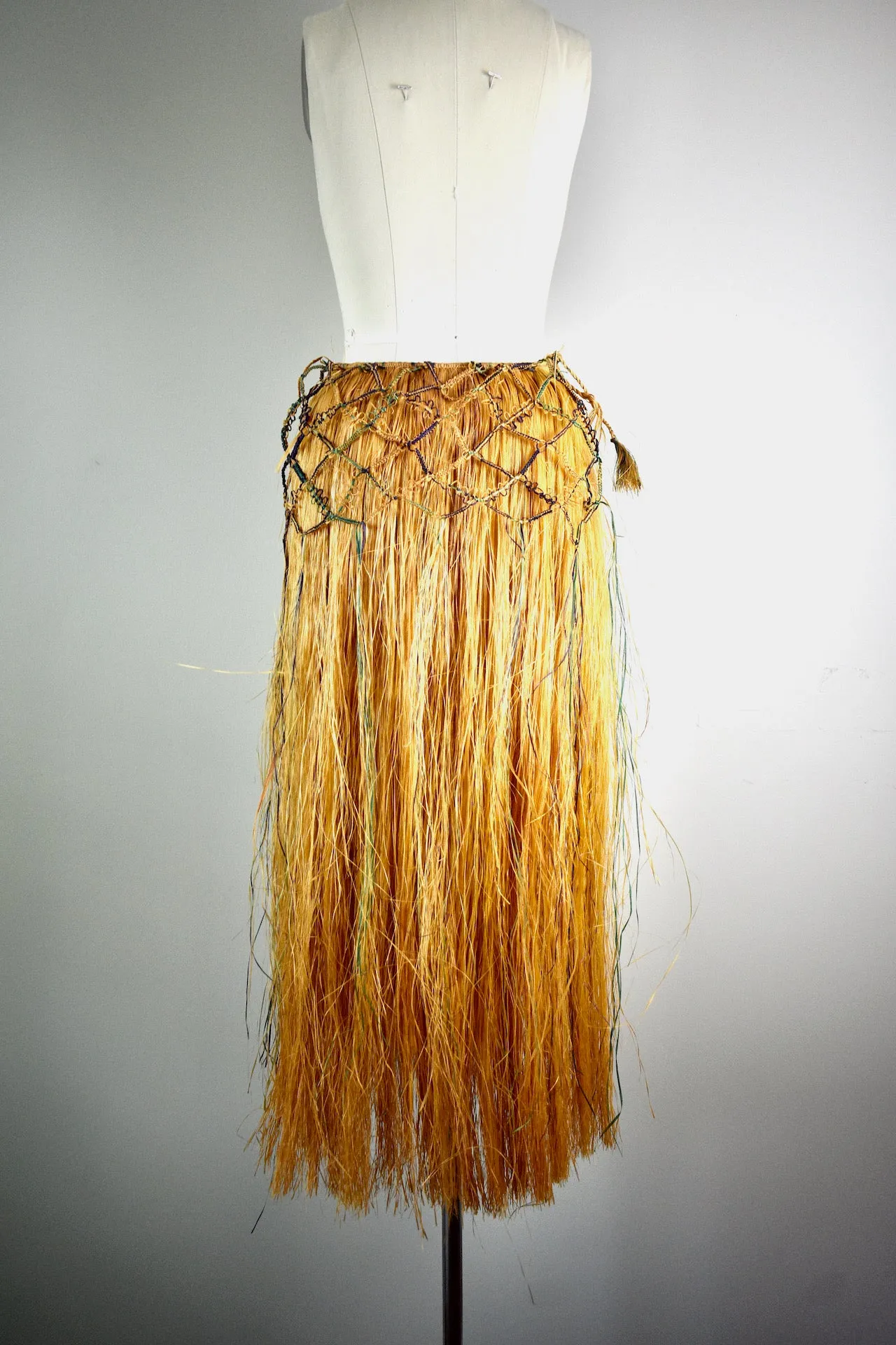 Vintage 1950s Hawaiian Tan Brown Skirt With Detailing