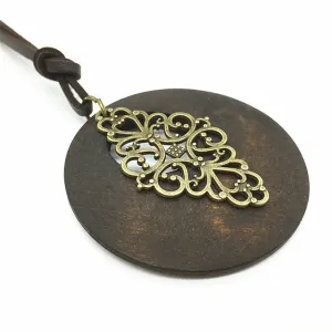 Vintage Fashion Wooden Necklace