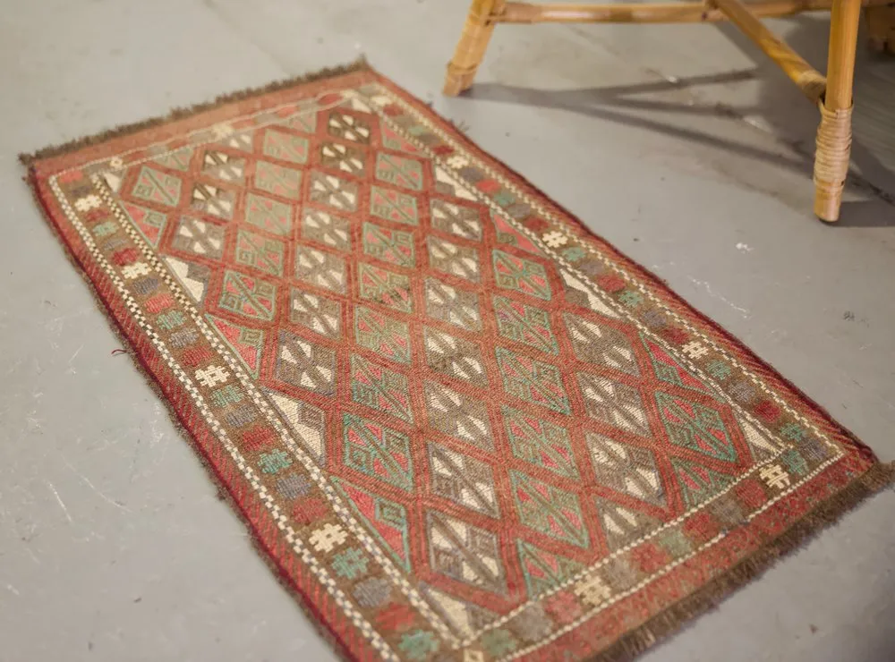 Vintage Mini Turkish Kilim Rug 19.5"x37.5"