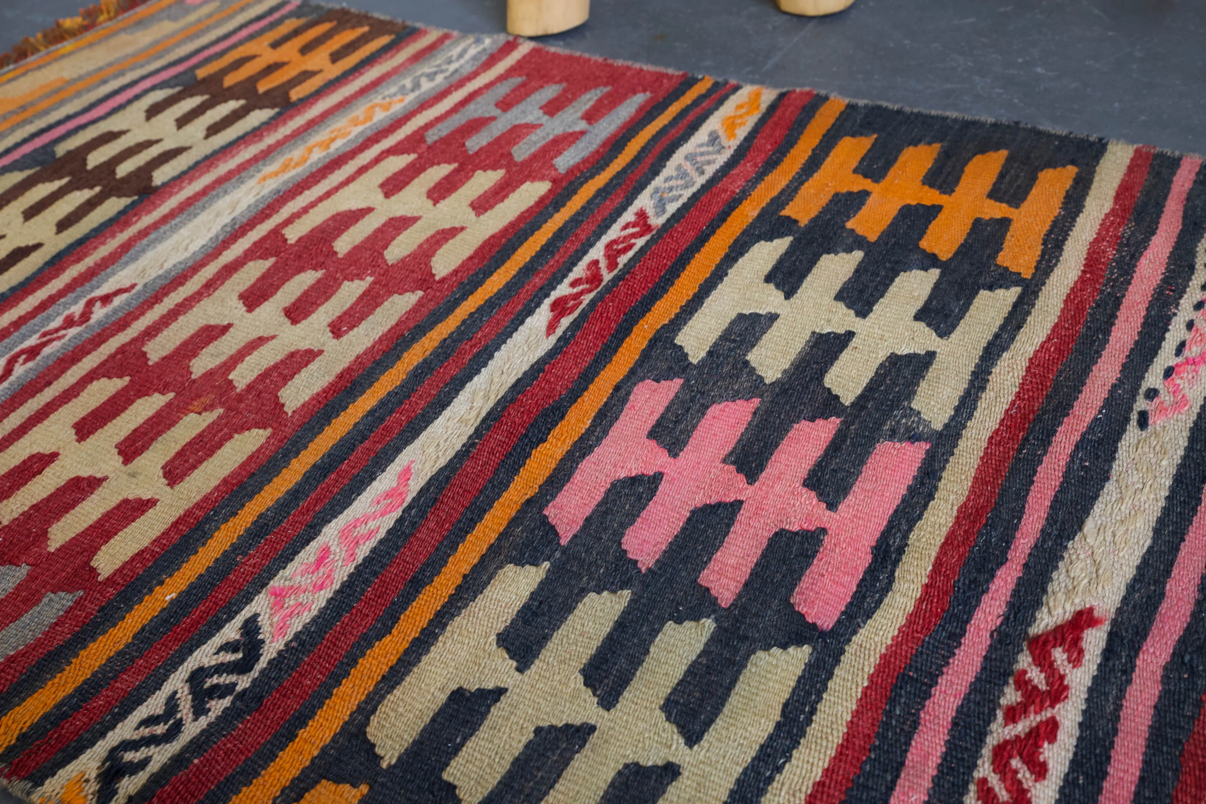 Vintage Mini Turkish Kilim Rug 2'4"x4'7"