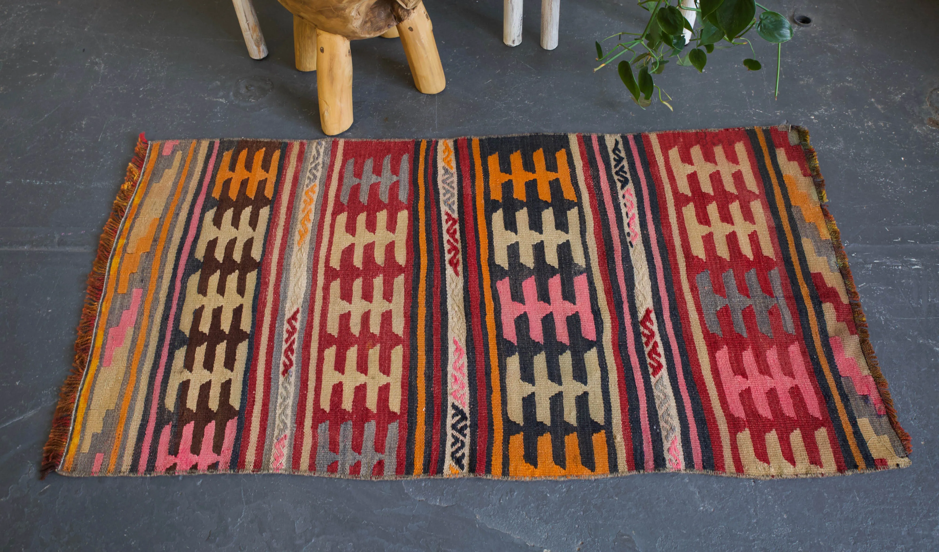 Vintage Mini Turkish Kilim Rug 2'4"x4'7"