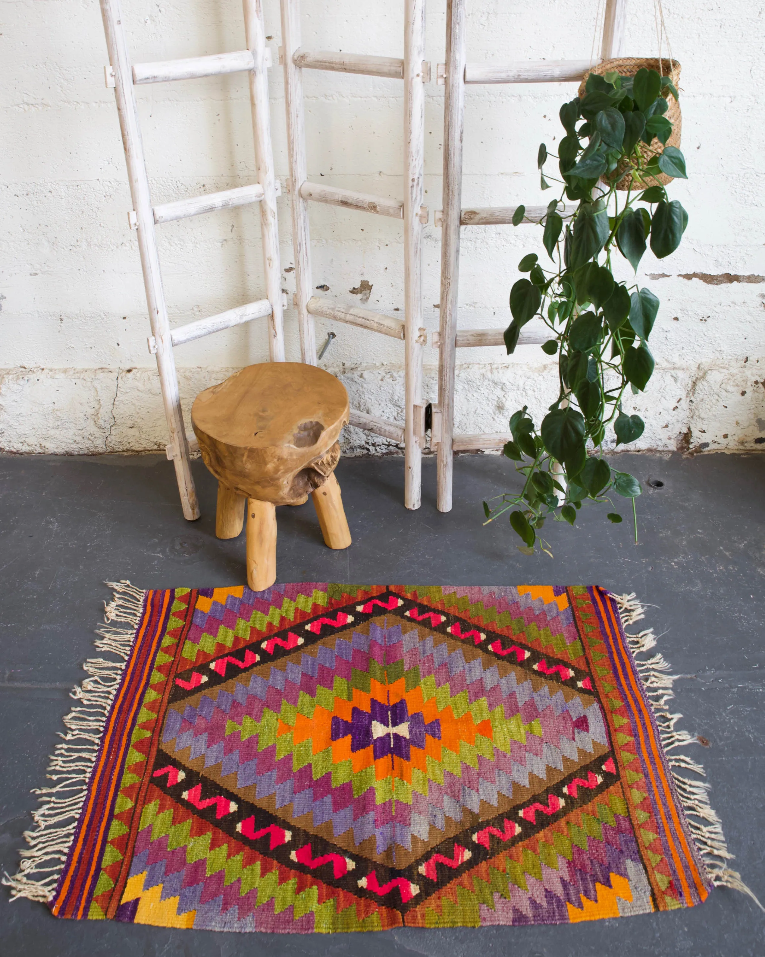 Vintage Mini Turkish Kilim Rug 2'6"x4'