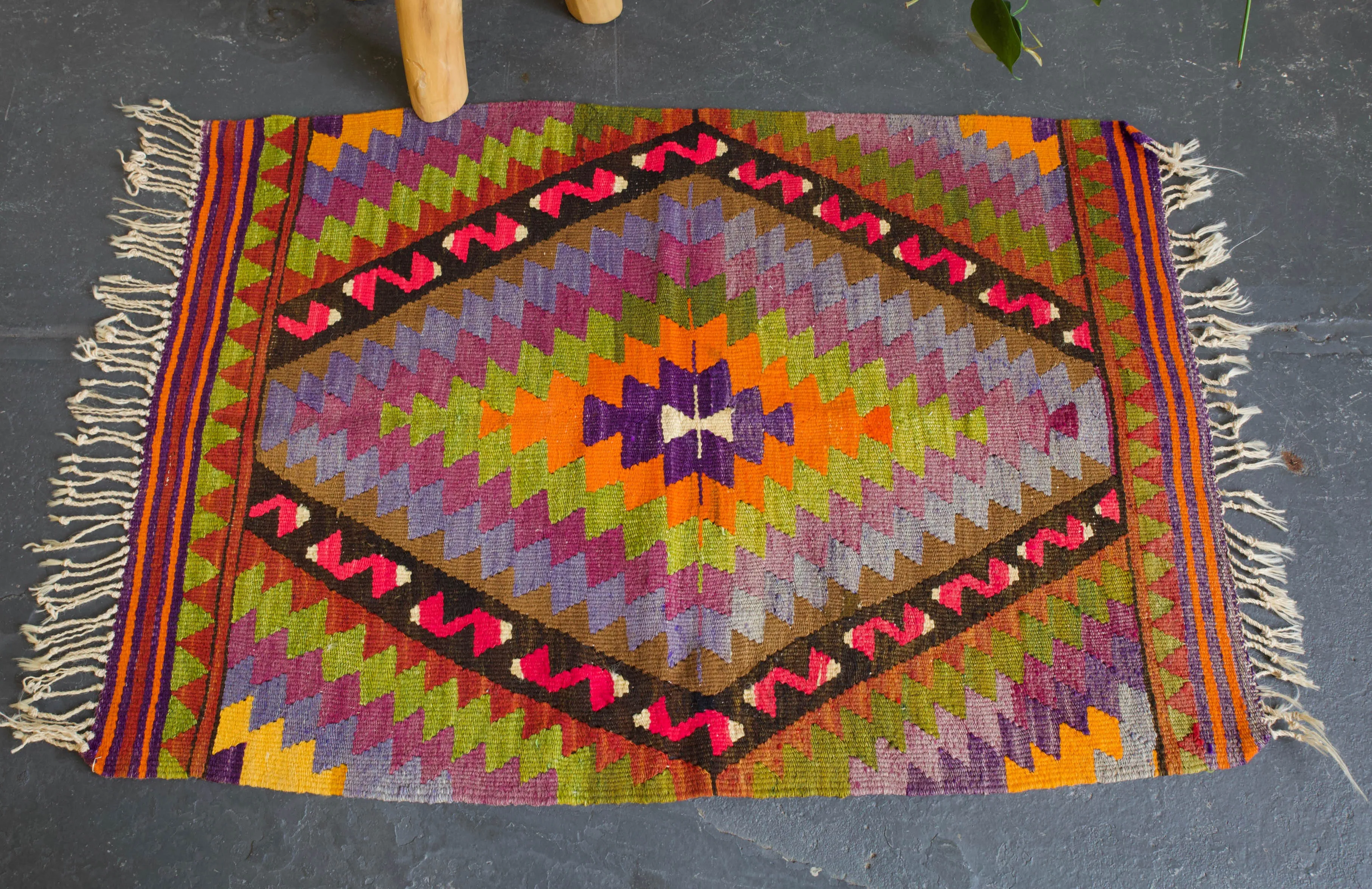 Vintage Mini Turkish Kilim Rug 2'6"x4'
